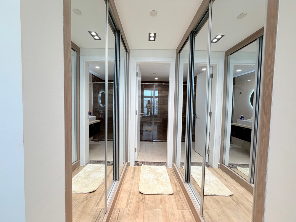 Amazing 1-Bedroom Lusail boulevard - 5