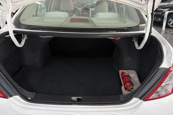 NISSAN SUNNY 2020 50,847KM - 11