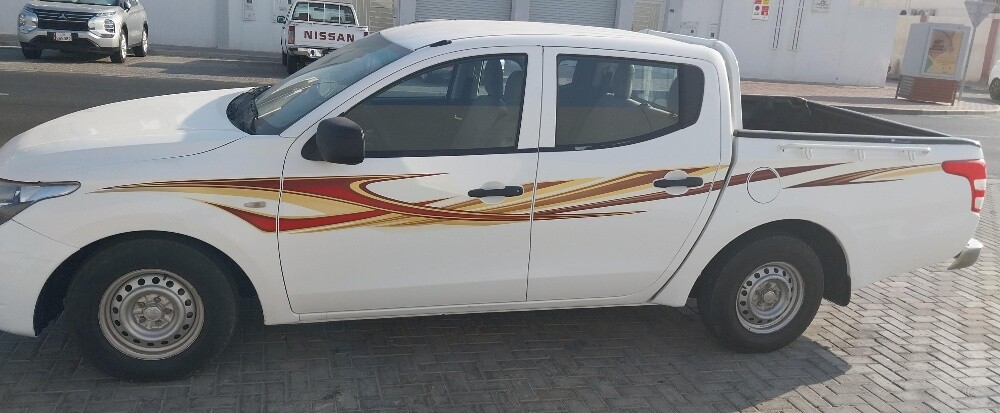 Mitsubishi L200 Pick up  2016 Model - 2