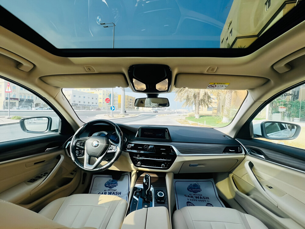 BMW 5-SERIES 2019 LIKE NEW - 10