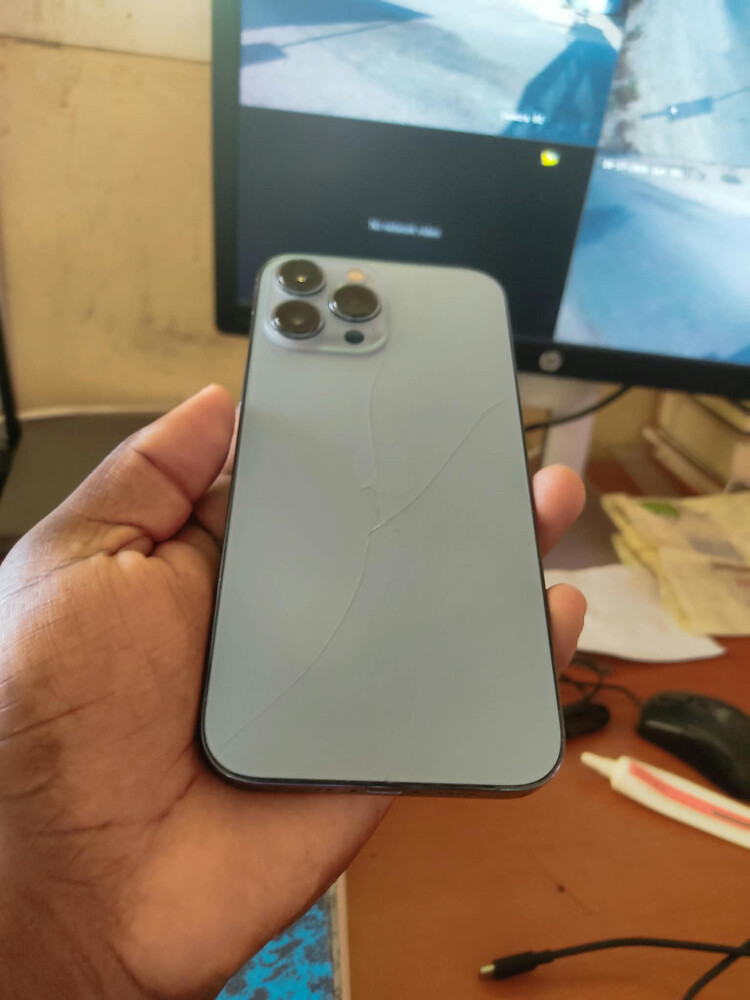 iPhone 13pro max  - 2