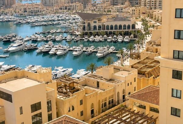 Spacious 2 BR Stunning Marina VieW - 5