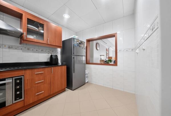 Spacious 2 BR Stunning Marina VieW - 9