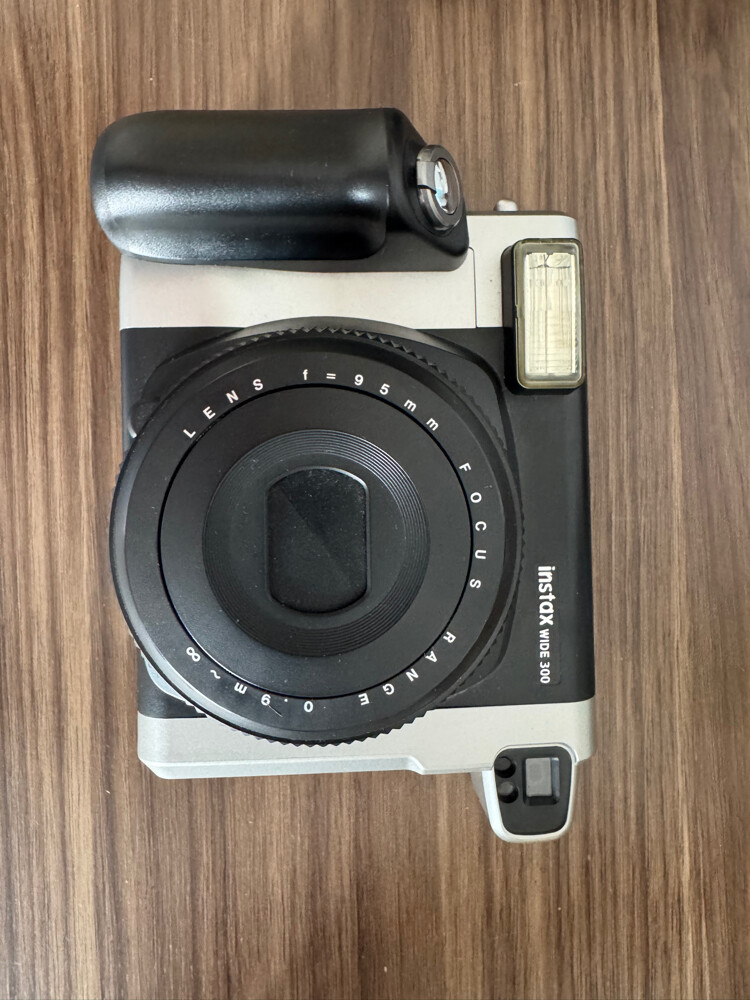 Camera instead wide300 - 1