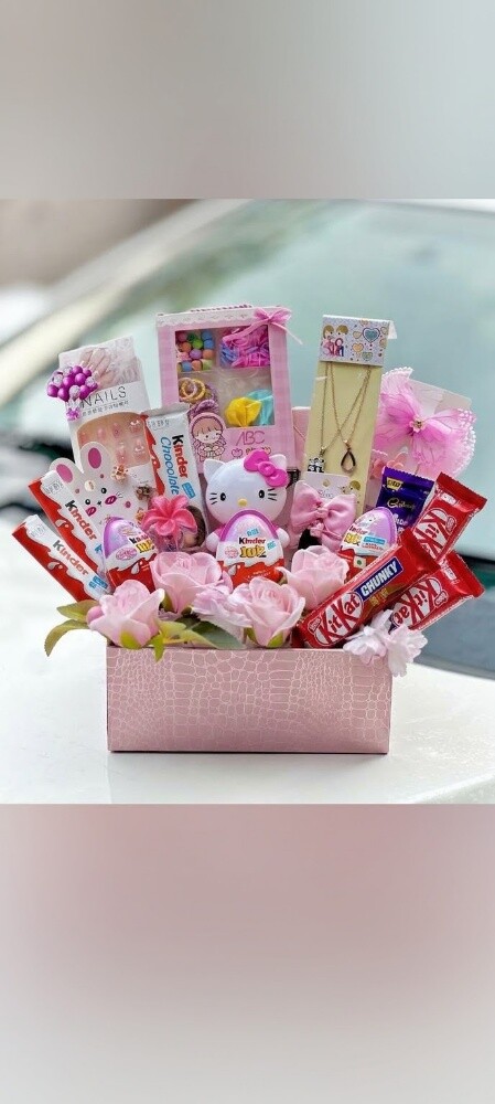Customised gift Hampers - 3