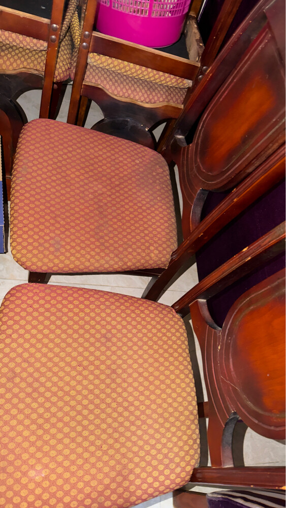 6 dining chairs for free (donation) - 1