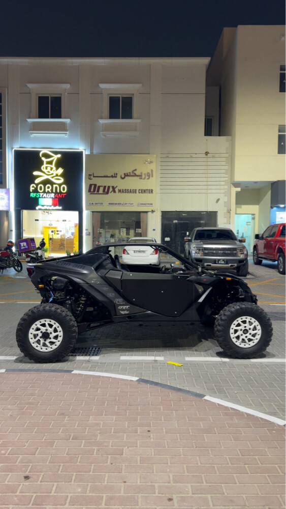 can-am R - 4