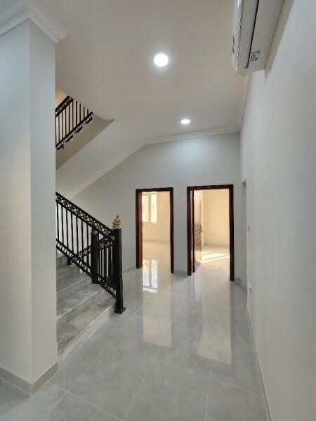 Two attached villas for rent in Al - 12