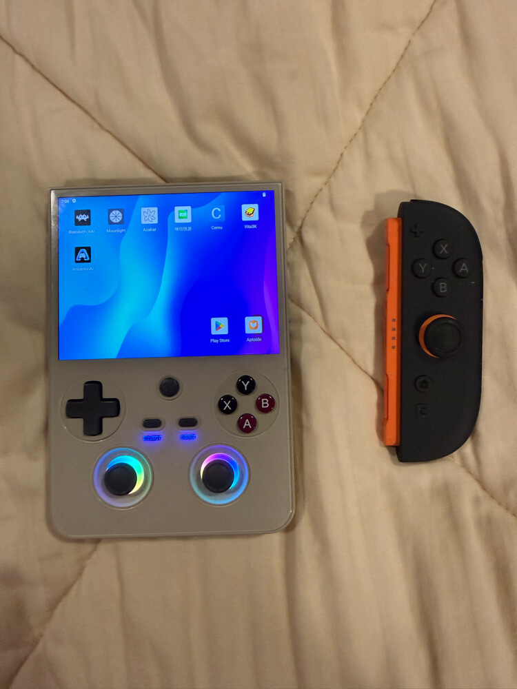 Android retro handheld  - 2