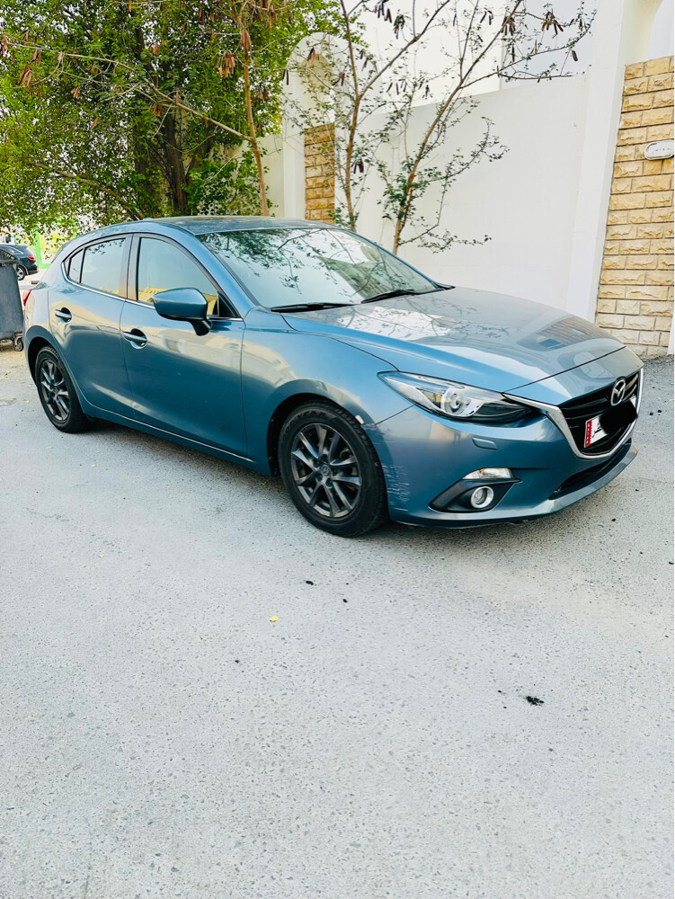 MAZDA 3 - 6