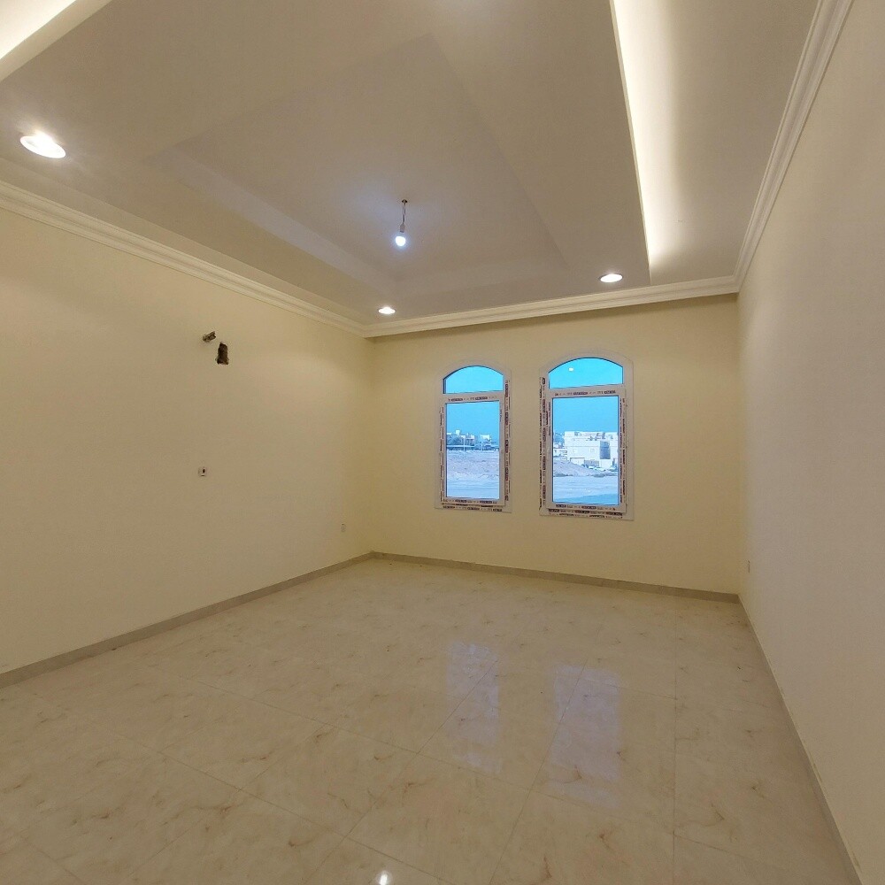 فلل لايجار الخرطيات ام صلال على - 5