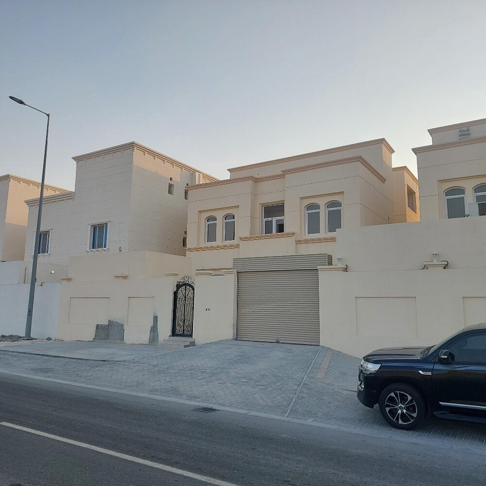 فلل لايجار الخرطيات ام صلال على - 1