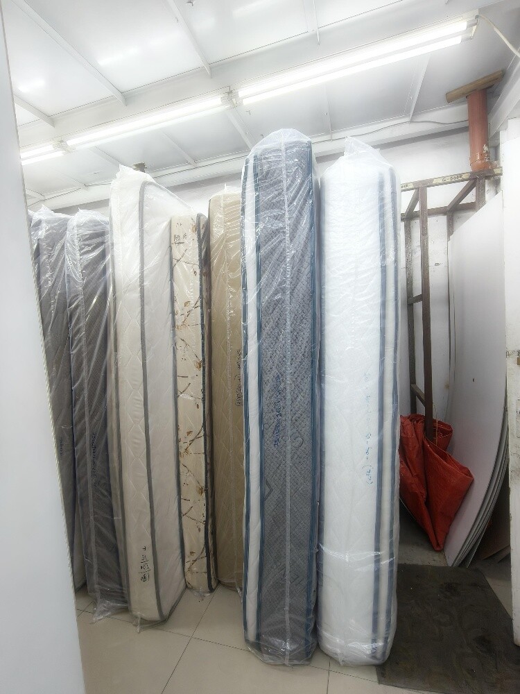 mattress all sizo available - 2
