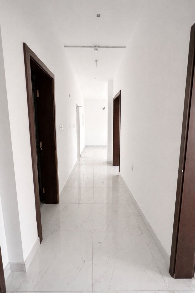 building for rent - 11