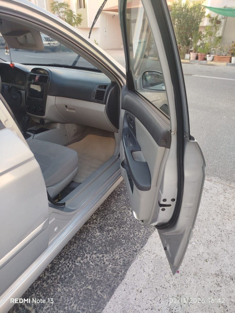 Kia cerato model 2005 for sale - 4