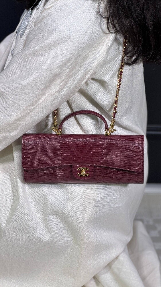 COCO Clutch with chain Lizard Embos - 1