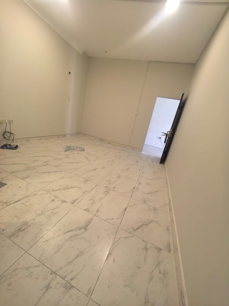 ستوديو نظيف جدا 1800 ازغوى!! - 1