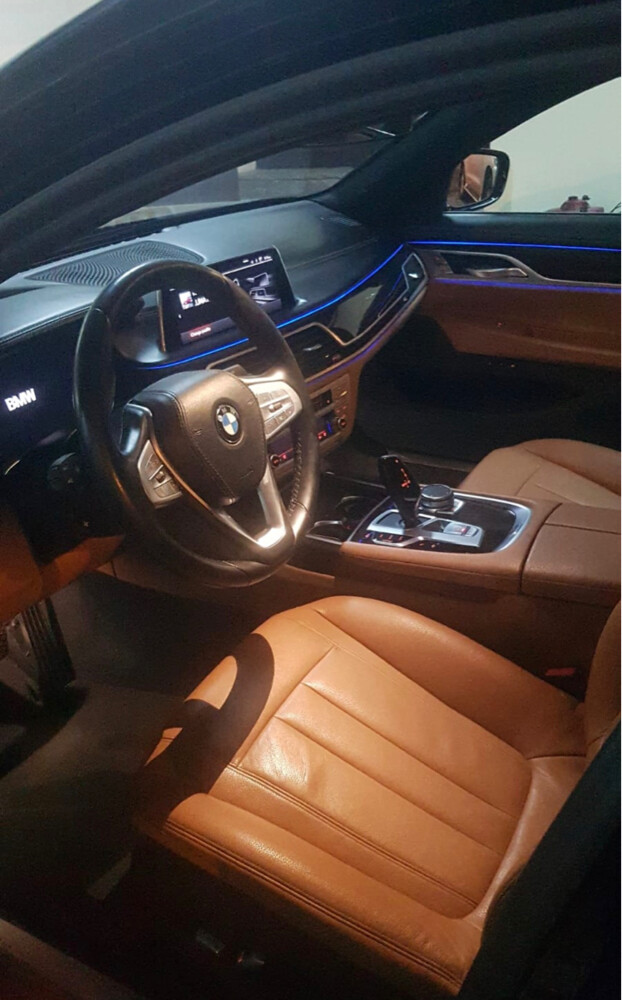 BMW - 2