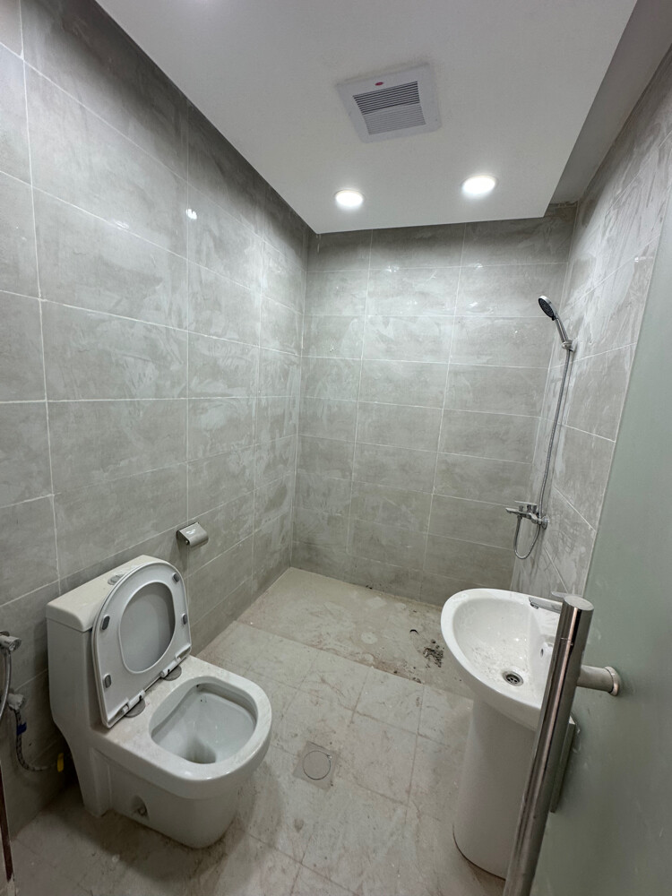 Villa in Al Dafna on the main road - 3