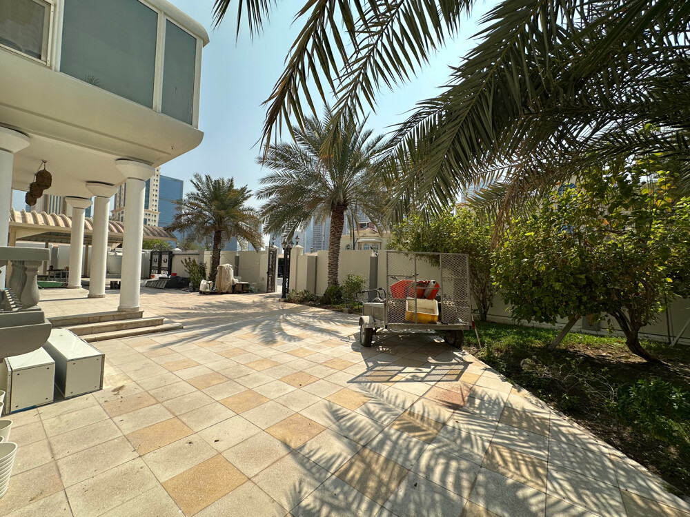 Villa for rent in Al Dafna West Bay - 5