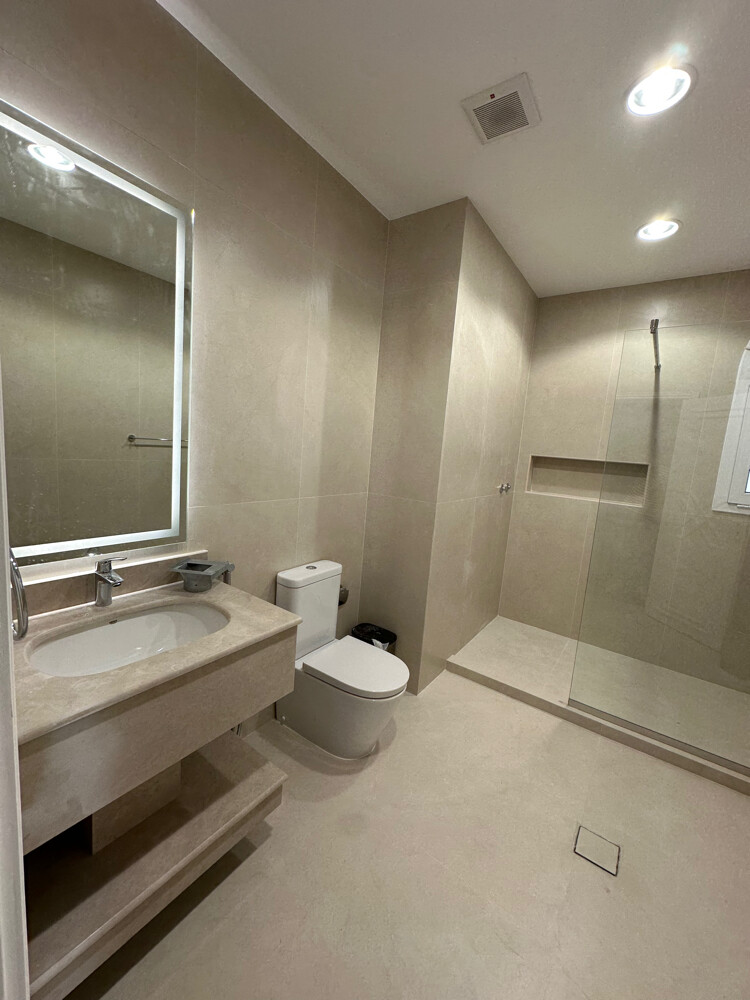 Villa for rent in Al Dafna West Bay - 15