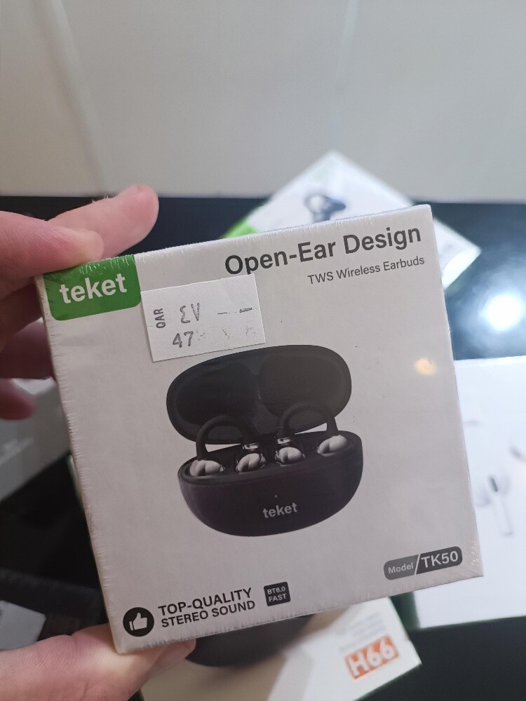 Bluetooth Earbuds - 2
