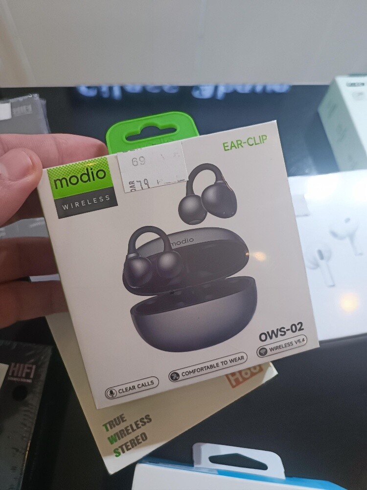 Bluetooth Earbuds - 3