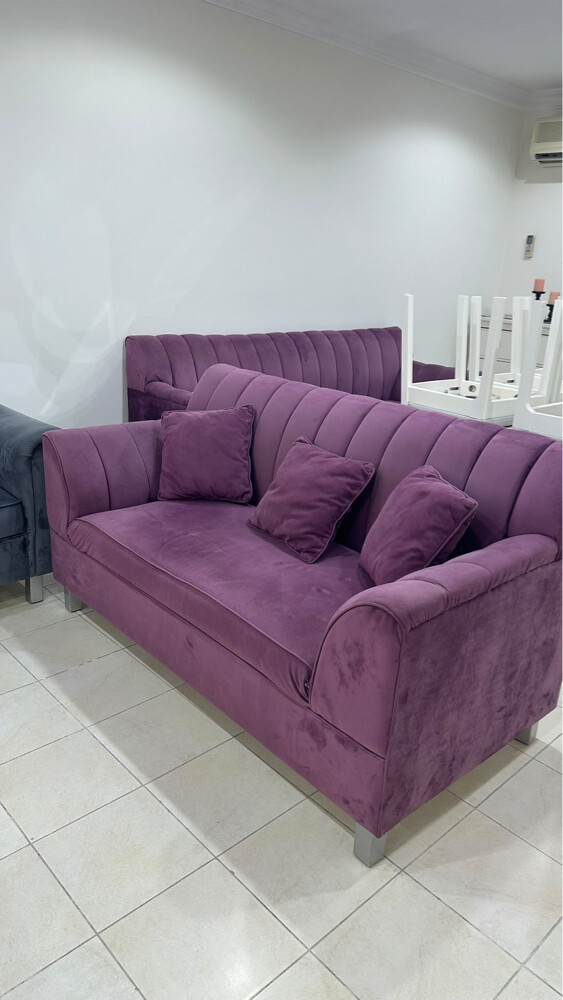 Three-seater and two-seater sofas - 1
