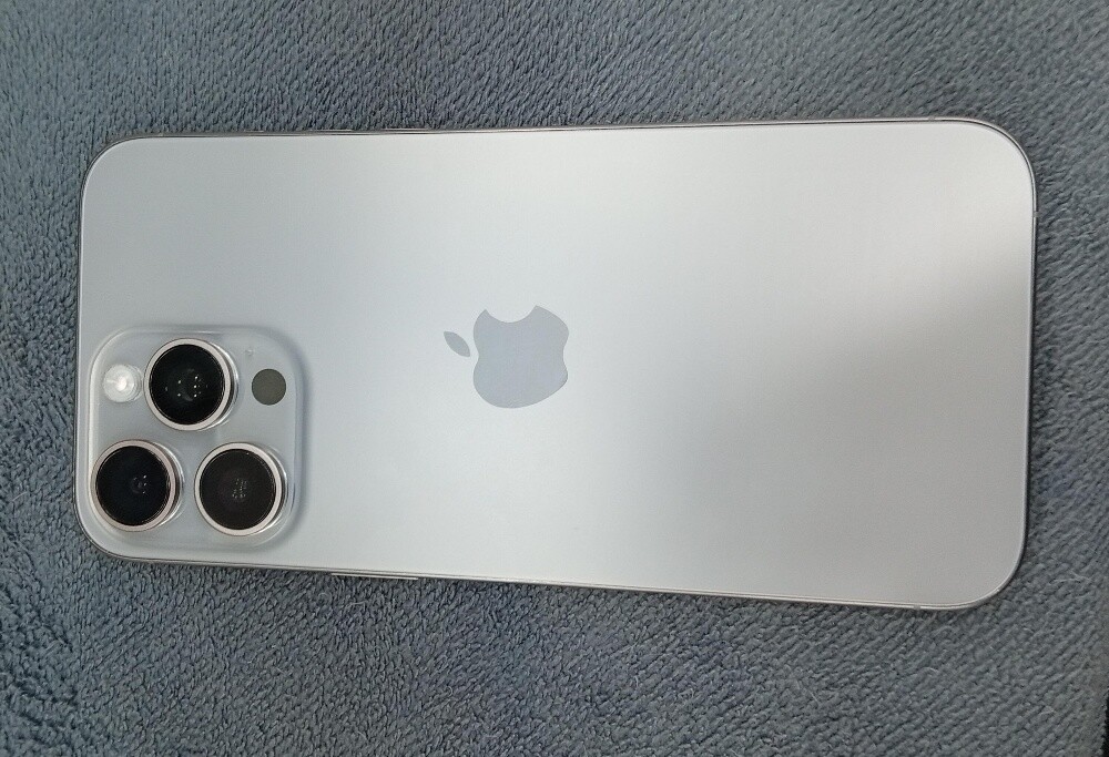 15 pro max 256GB Arabic - 4