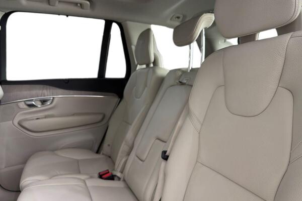 VOLVO XC90 2.0L 2024 - 9