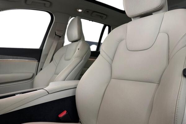 VOLVO XC90 2.0L 2024 - 15