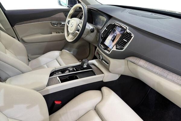 VOLVO XC90 2.0L 2024 - 2