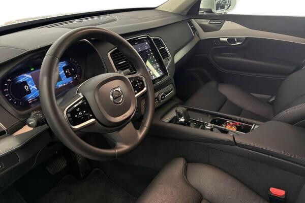 VOLVO XC90 2.0L 2024 B5 - 6
