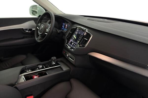 VOLVO XC90 2.0L 2024 B5 - 2