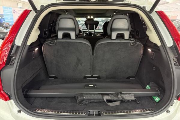 VOLVO XC90 2.0L 2024 B5 - 11