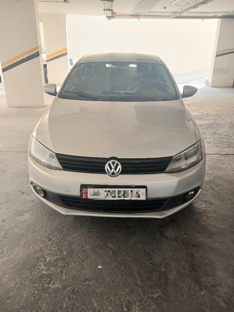 Volkswagen Jetta 2012 — 1.6L - 1