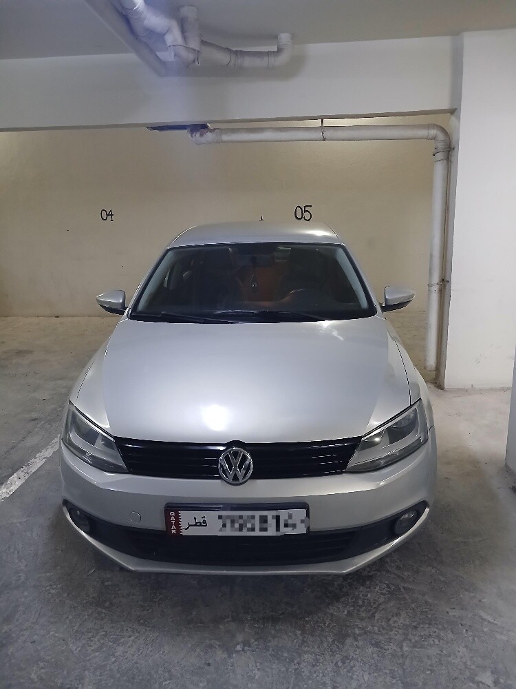 Volkswagen Jetta 2012 — 1.6L - 5