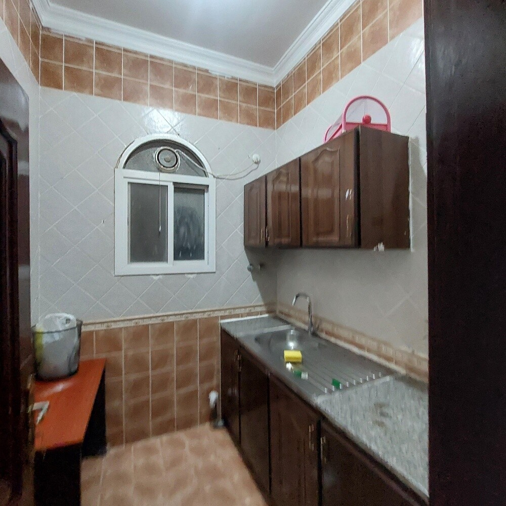 house fro rent - 3
