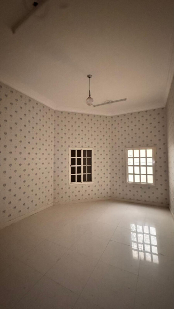 Villa for Rent in Abu Hamour - 10