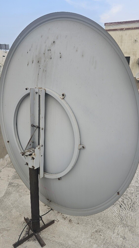 Big dish with  air tel reciever - 2