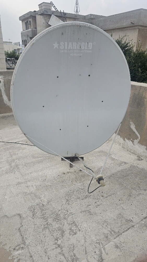 Big dish with  air tel reciever - 1