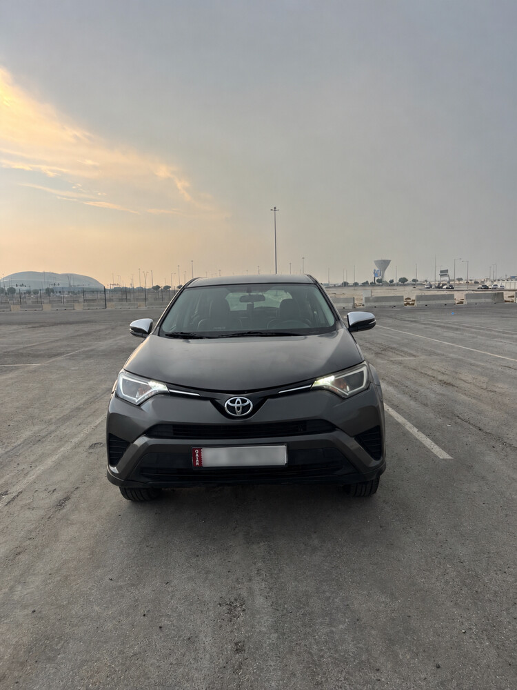 TOYOTA RAV4 2017 LOW MILEAGE - 1