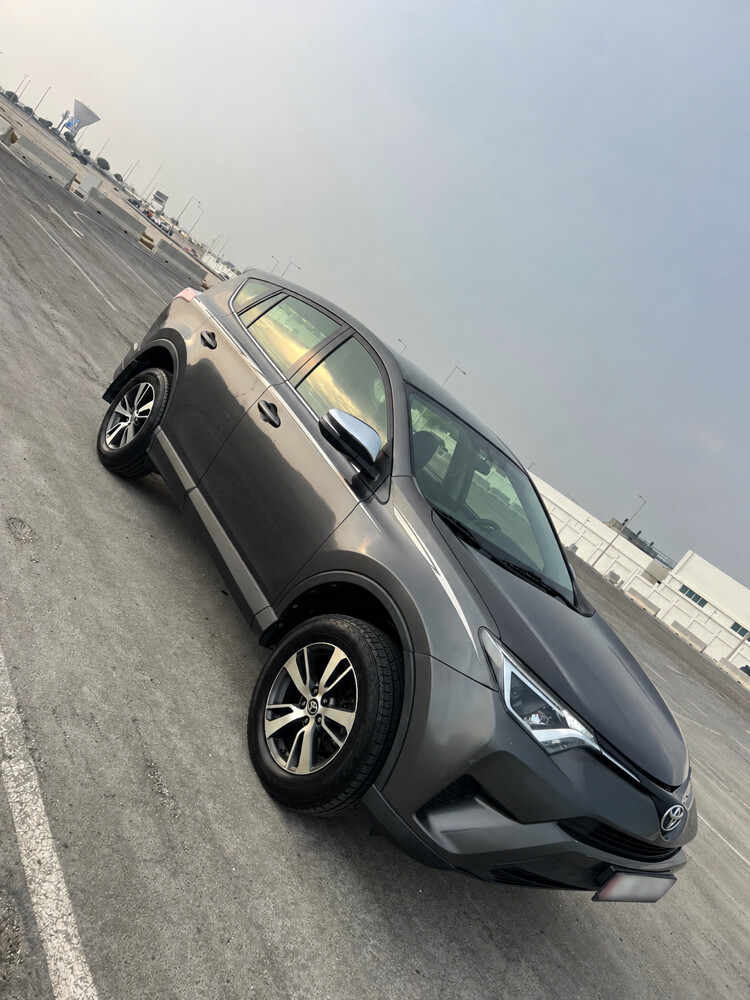 TOYOTA RAV4 2017 LOW MILEAGE - 5