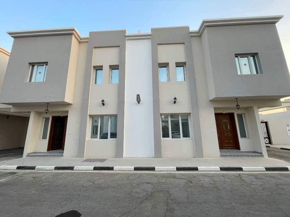 compound villa Al markhiya - 4