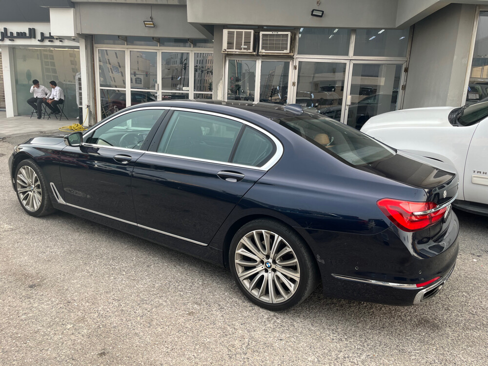BMW 740 Li 2016 - 10