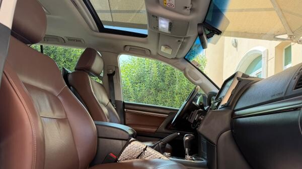 Toyota Land Cruiser GXR 2018 - 4