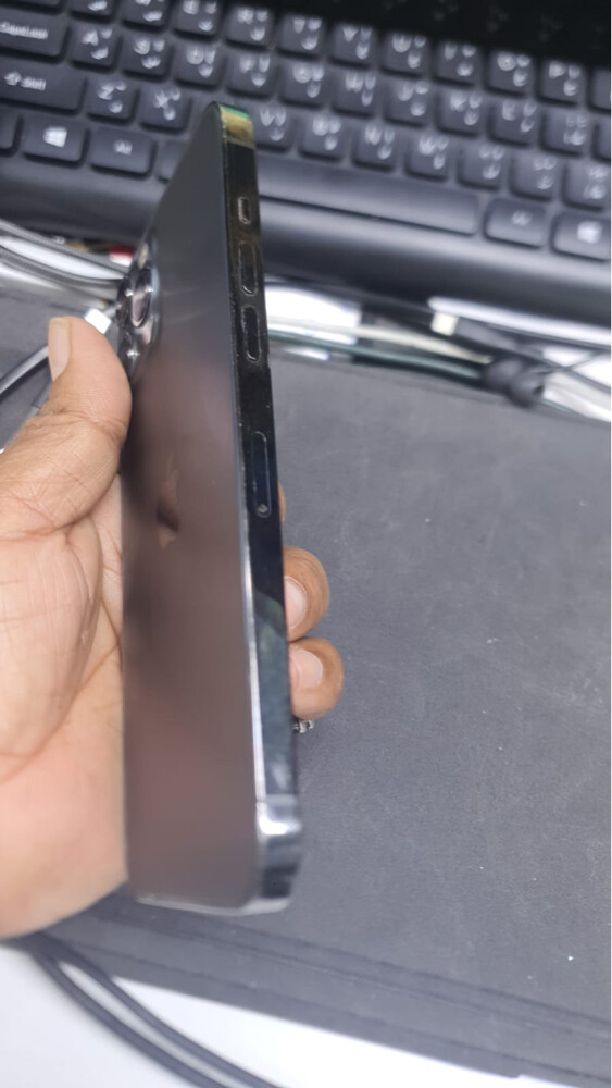 I phone 12 pro max 256gb - 1