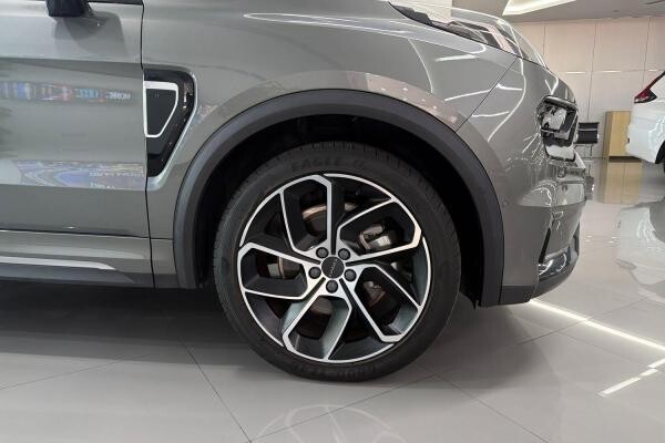 LYNK & CO 05 2.0T HYPER HALO 2024 - 4