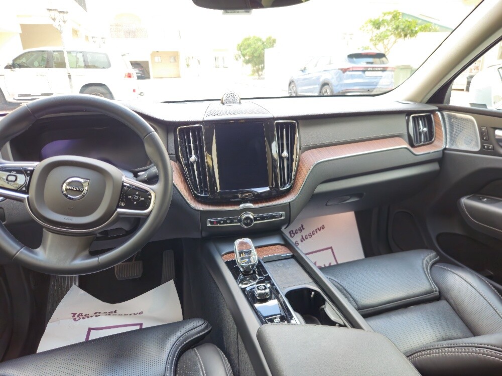 2023 Volvo XC60 B5 - 10