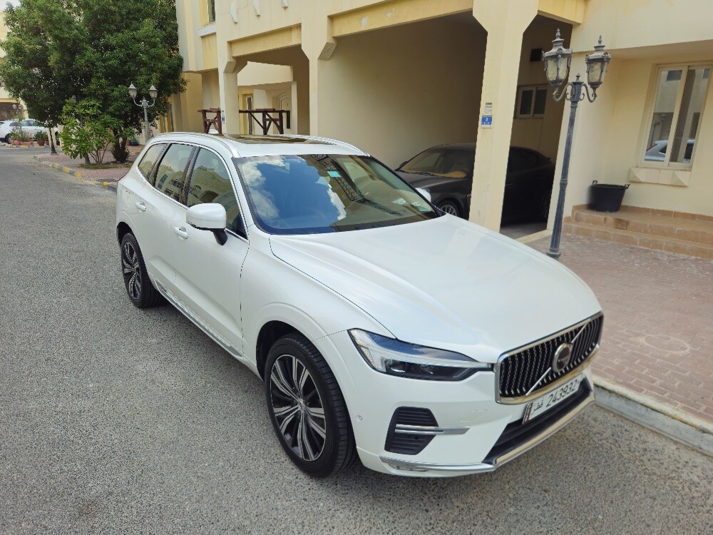 2023 Volvo XC60 B5 - 4